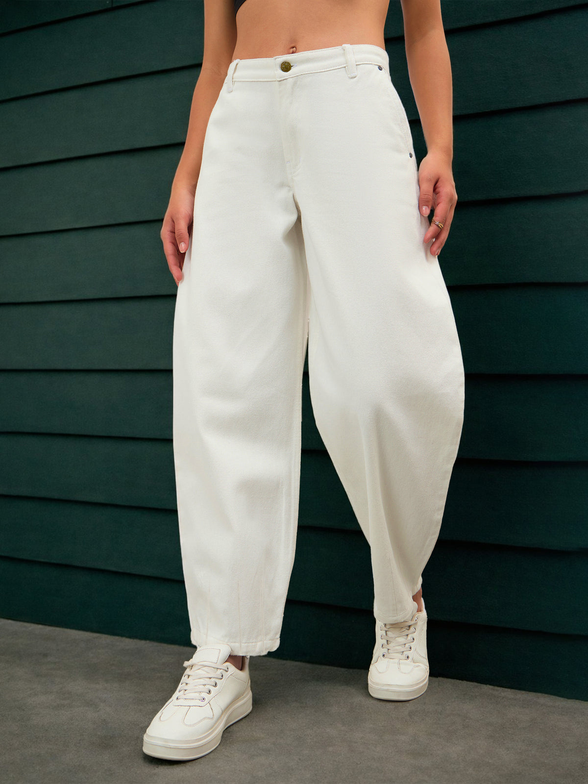 White Mid Rise Slouchy Fit Jeans -SASSAFRAS