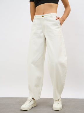 Women White Mid Rise Slouchy Fit Jeans