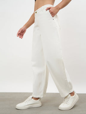 Women White Mid Rise Slouchy Fit Jeans
