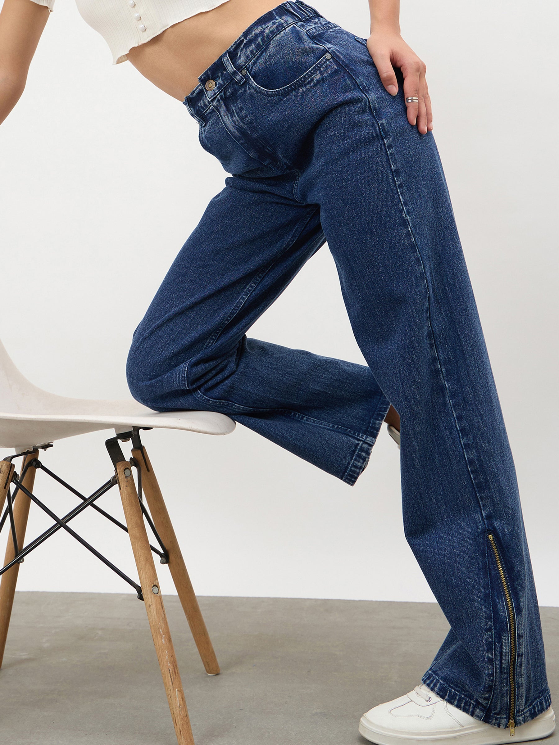 Women Navy Hem Zipper Straight Jeans