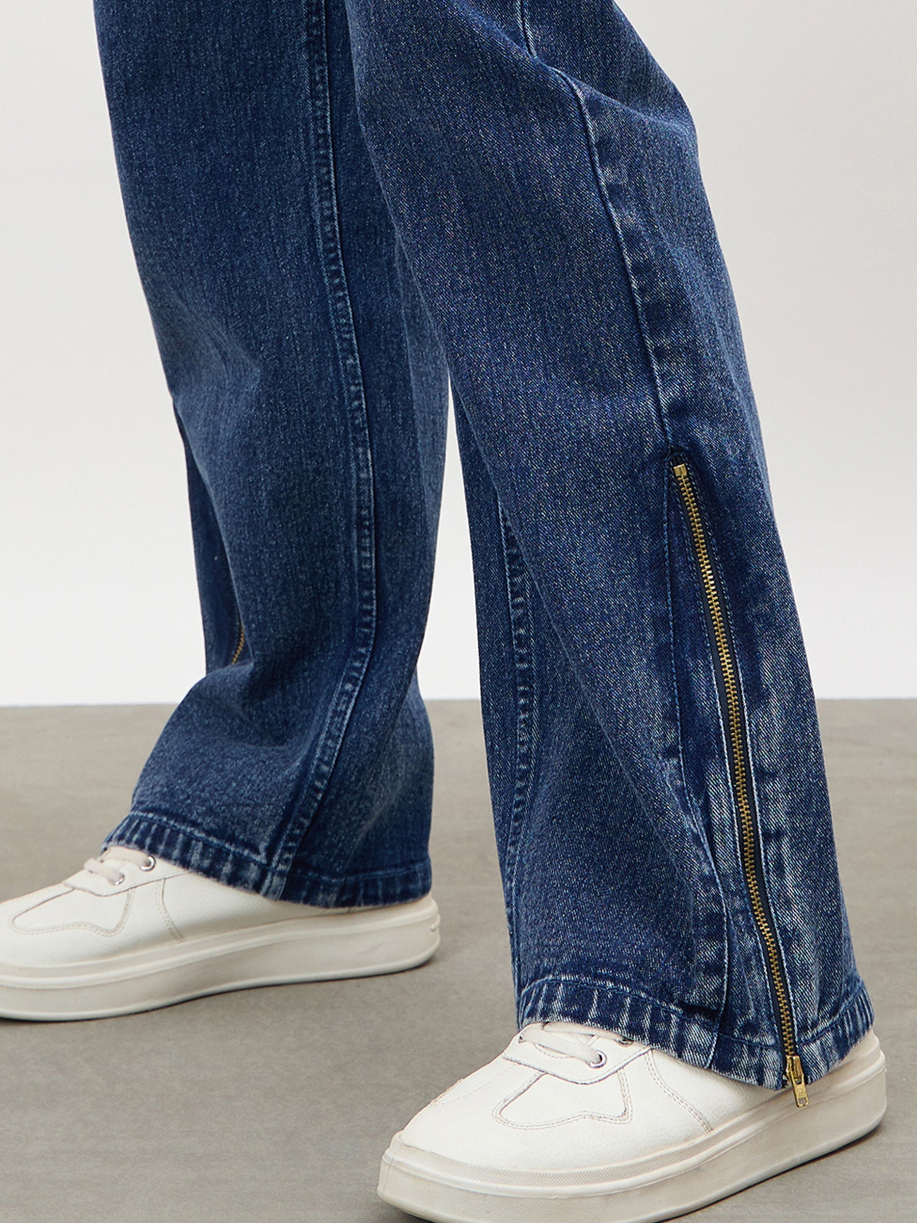 Women Navy Hem Zipper Straight Jeans
