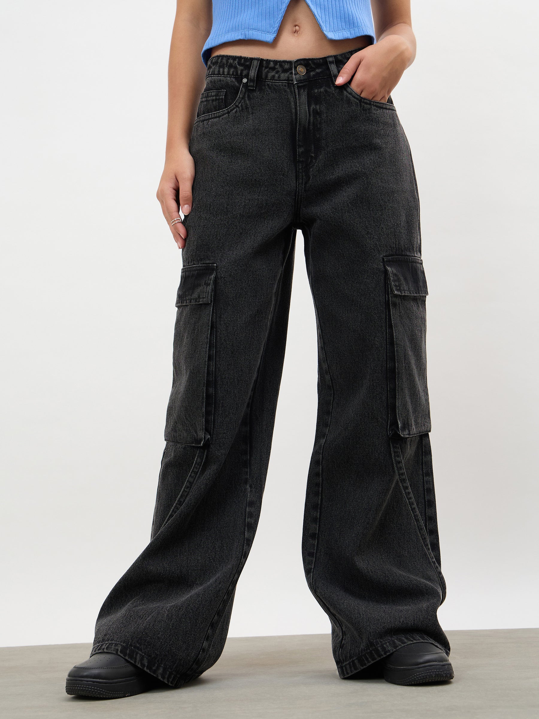Women Black Wash Loop Detail Cargo Jeans