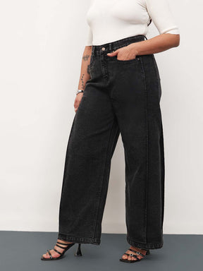 Black Blast Denim Side Seam Basic Straight Jeans -SASSAFRAS Curve