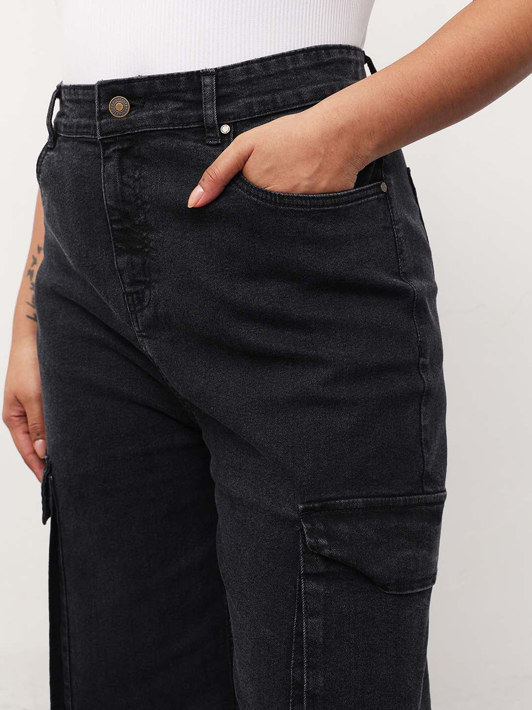 Black Wash Denim Cargo Straight Fit Jeans -SASSAFRAS Curve