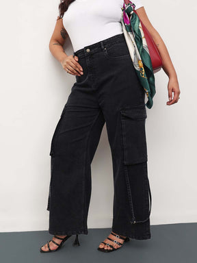 Women Black Wash Denim Cargo Straight Fit Jeans