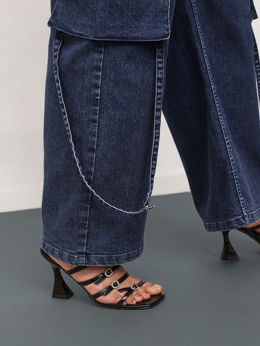 Women Navy Wash Denim Cargo Straight Fit Jeans