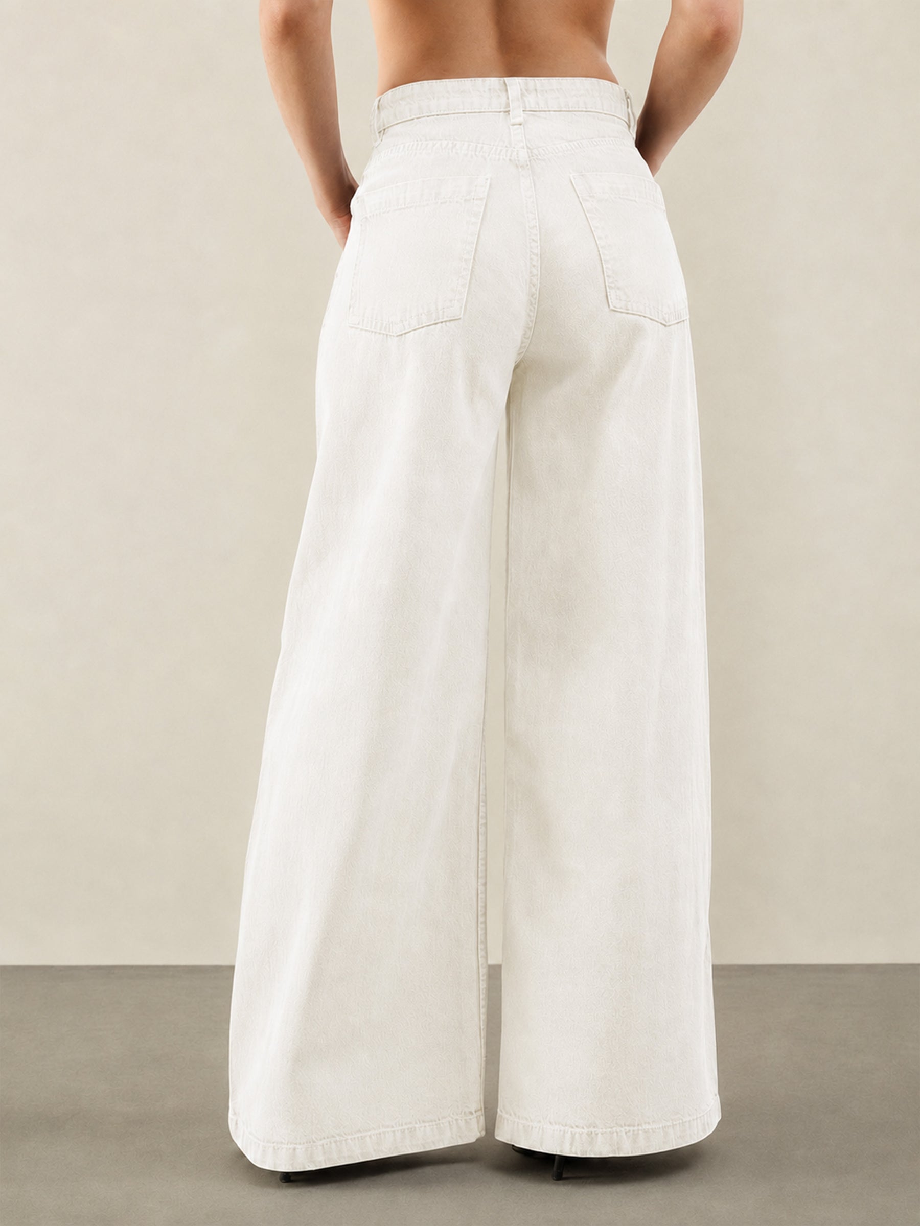 White Low Waist Wide Leg Jeans -SASSAFRAS BASICS