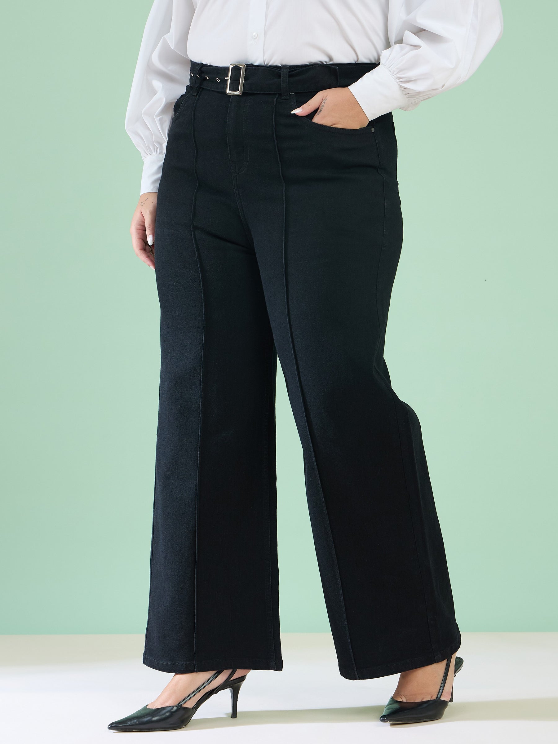 Black Denim Straight Fit Jeans-SASSAFRAS Curve