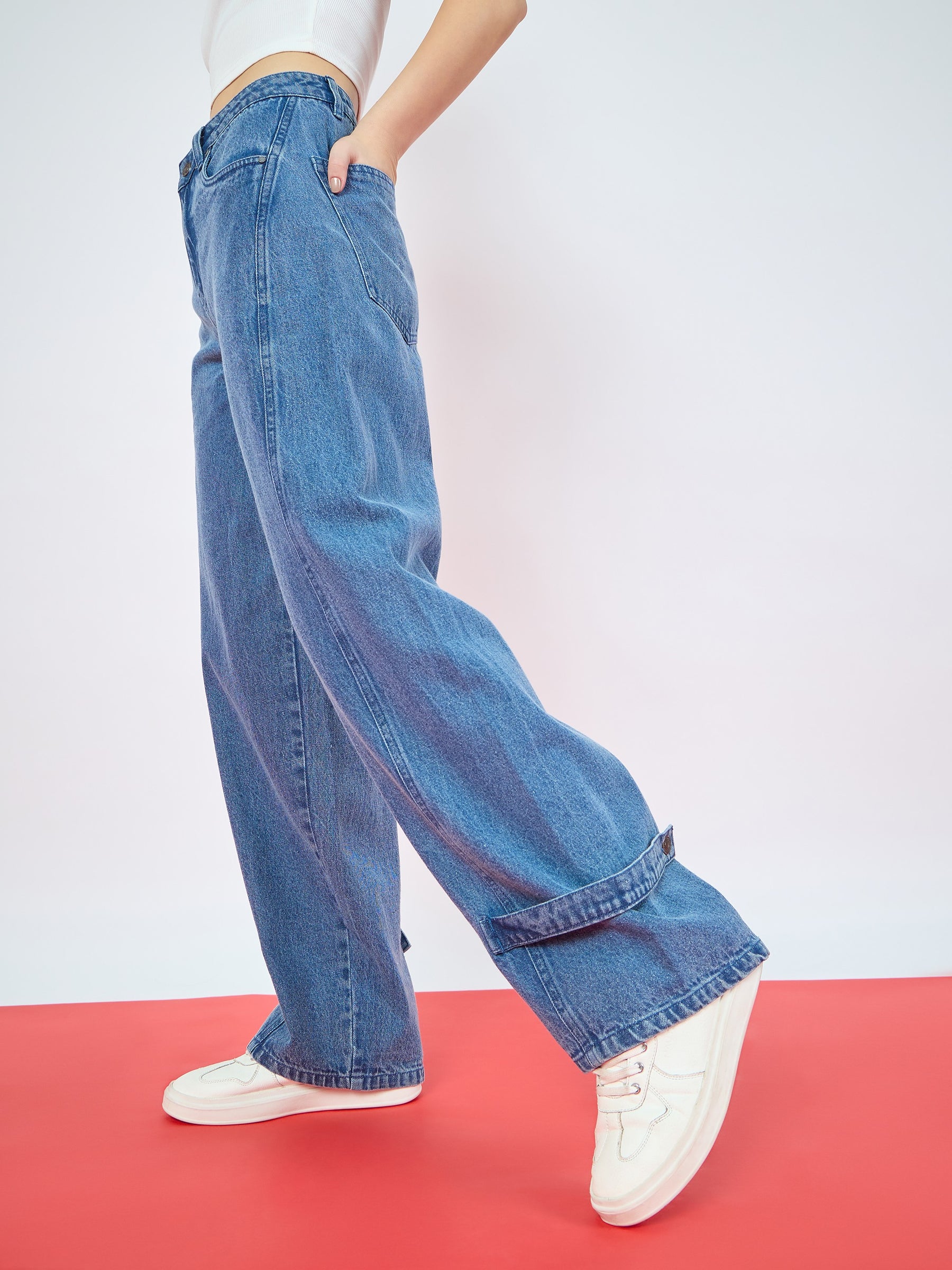 Blue Blast Bottom Tab Straight Jeans-SASSAFRAS