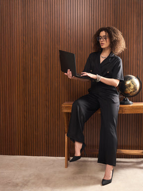 Black Notch Collar Short Sleeve Jumpsuit-SASSAFRAS worklyf
