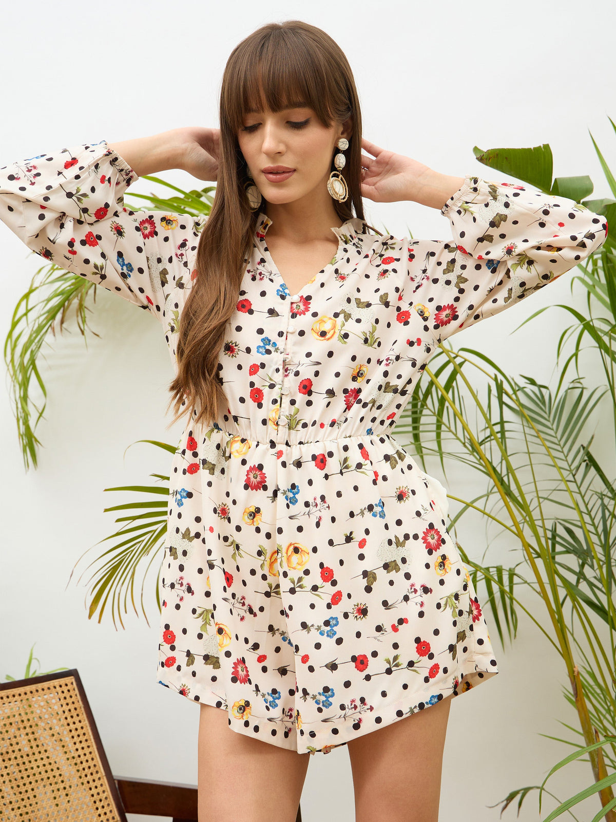 Beige Ditsy Floral Balloon Sleeves Playsuit-SASSAFRAS