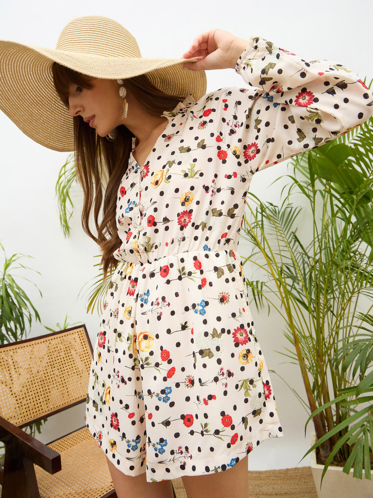 Beige Ditsy Floral Balloon Sleeves Playsuit-SASSAFRAS