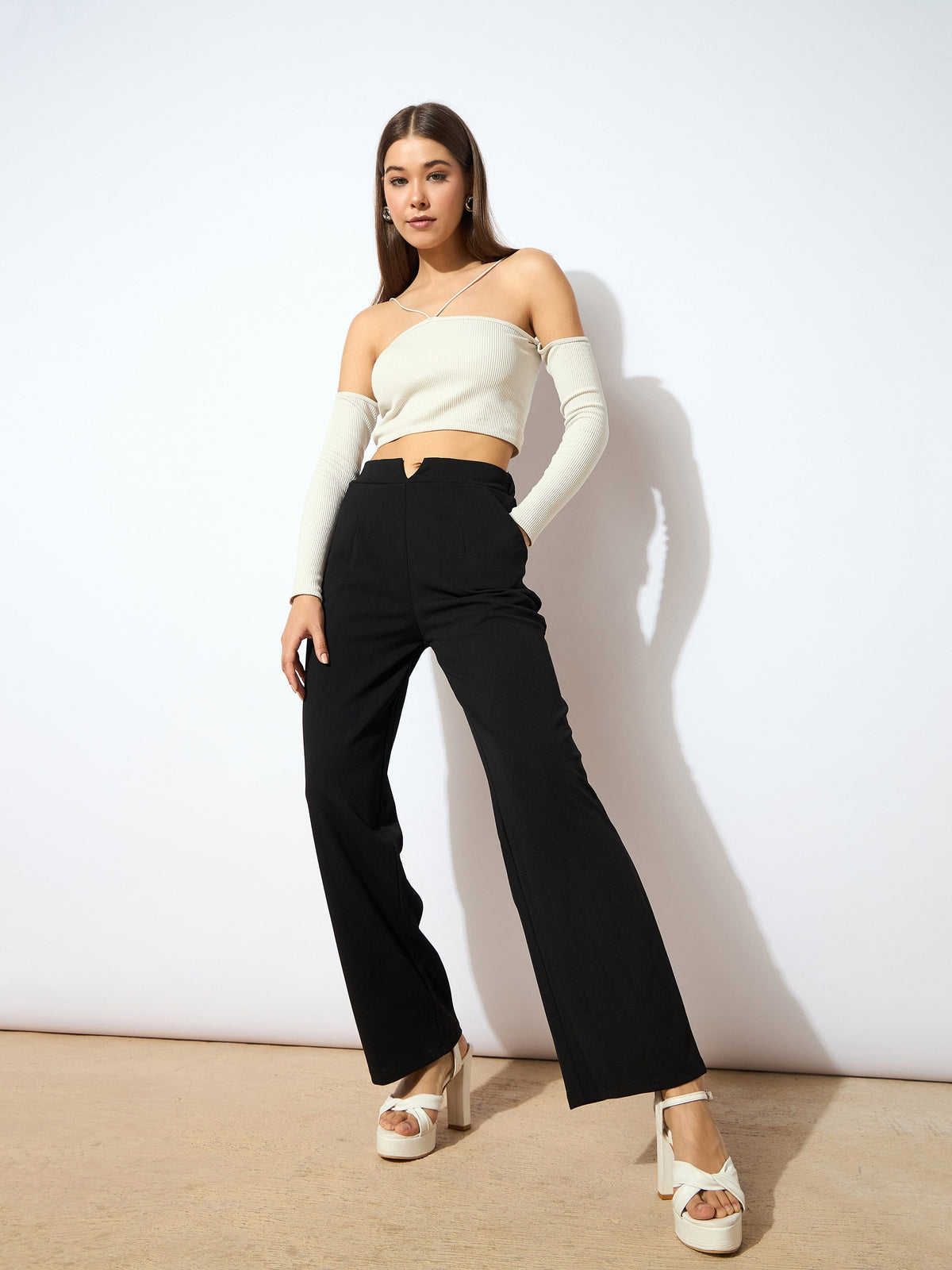 Black Wide Leg Trousers-SASSAFRAS