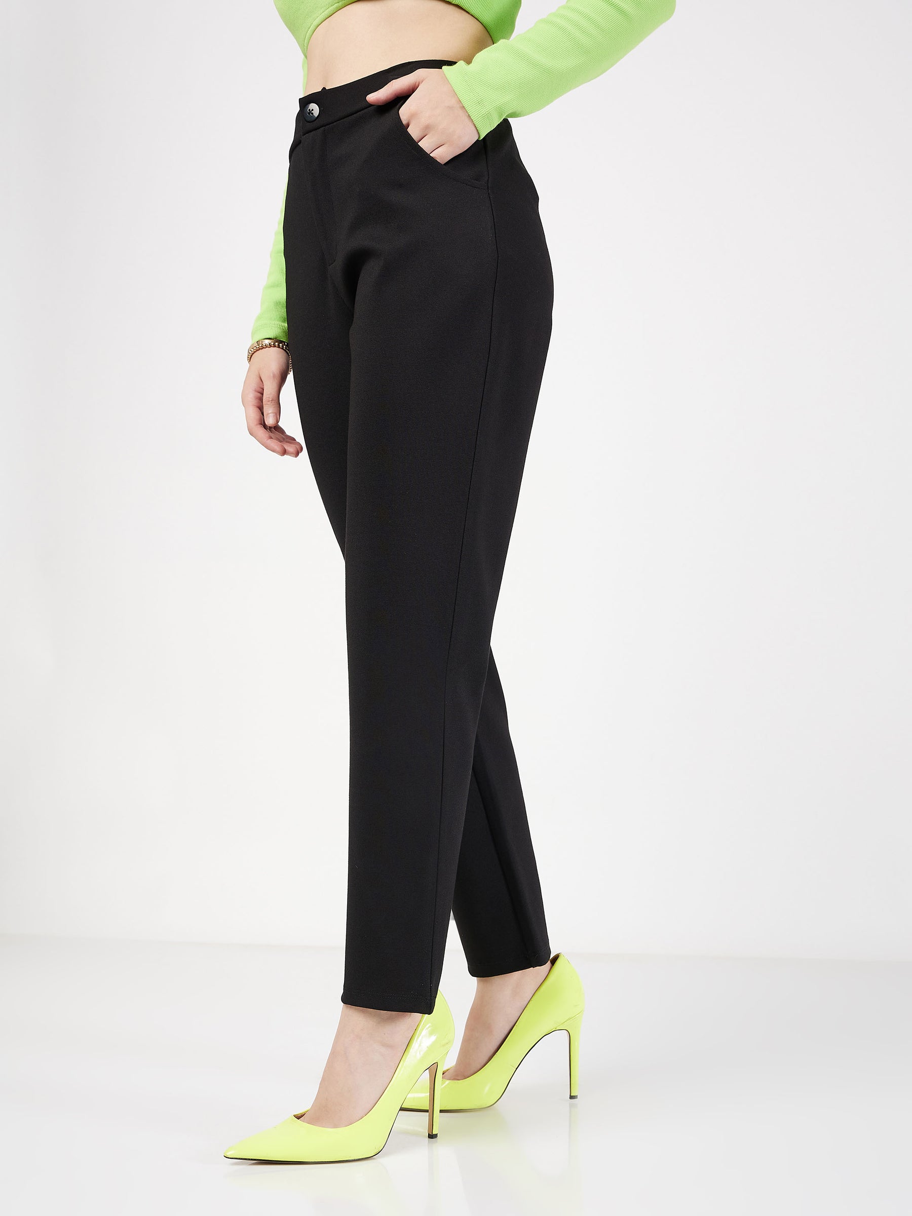 Women Black Roma Tapered Pants