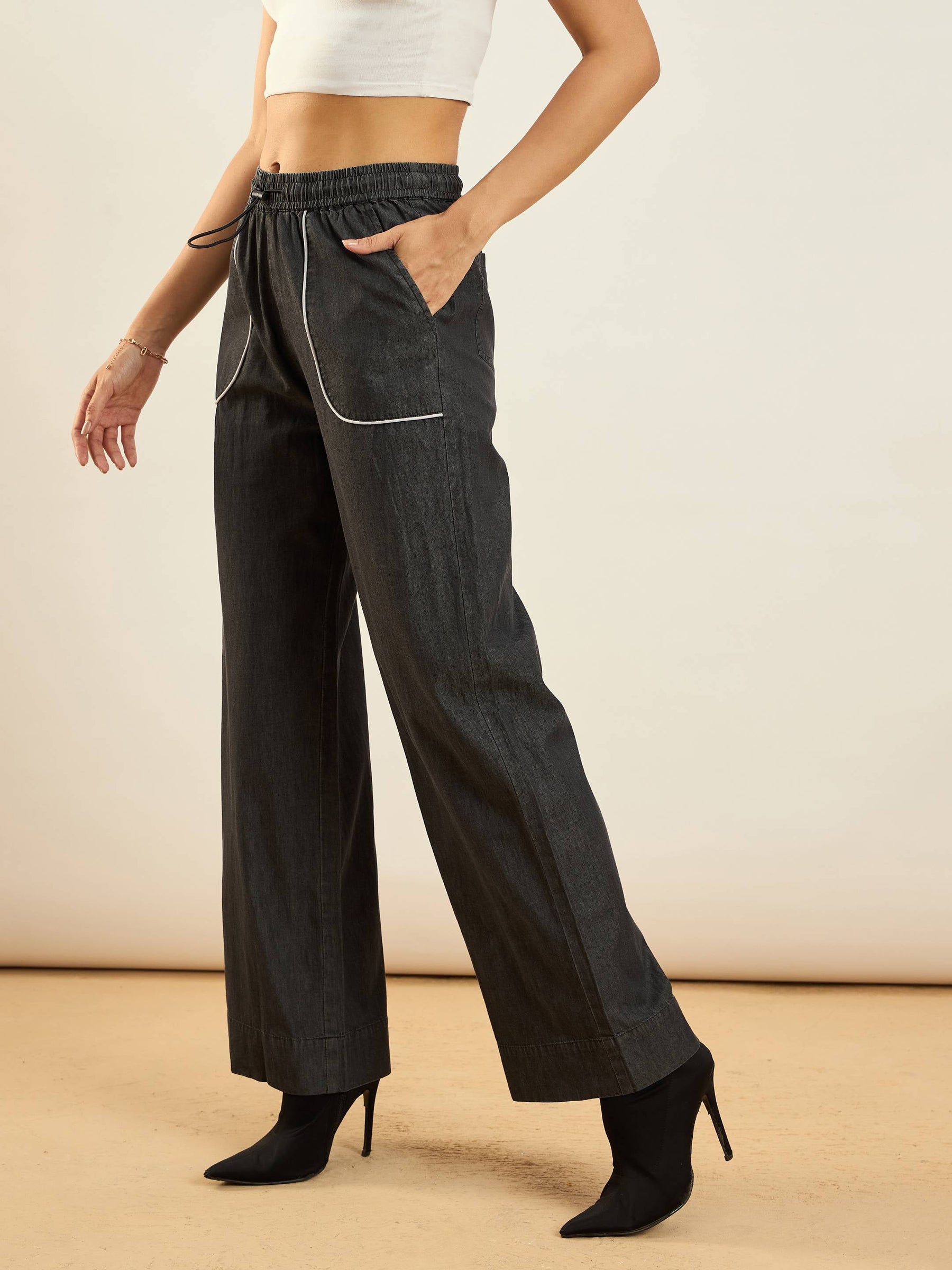 Black Tencel Contrast Piping Detail Pants-SASSAFRAS