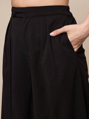 Black Pleated Wide Leg Trousers-SASSAFRAS worklyf