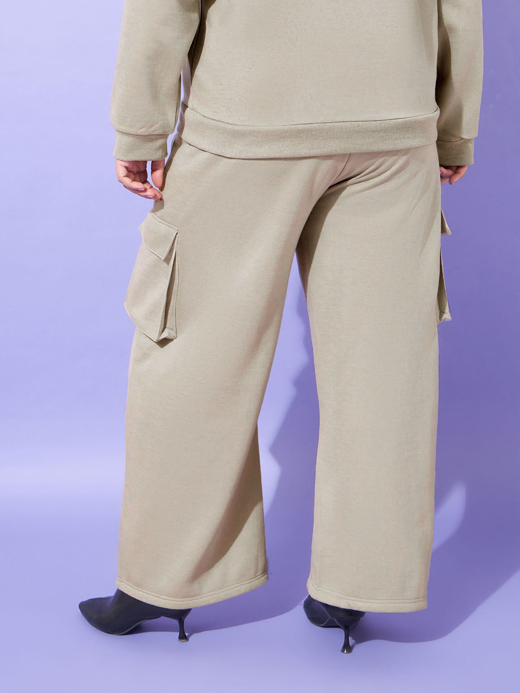 Grey Fleece Cargo Track Pants-SASSAFRAS Curve