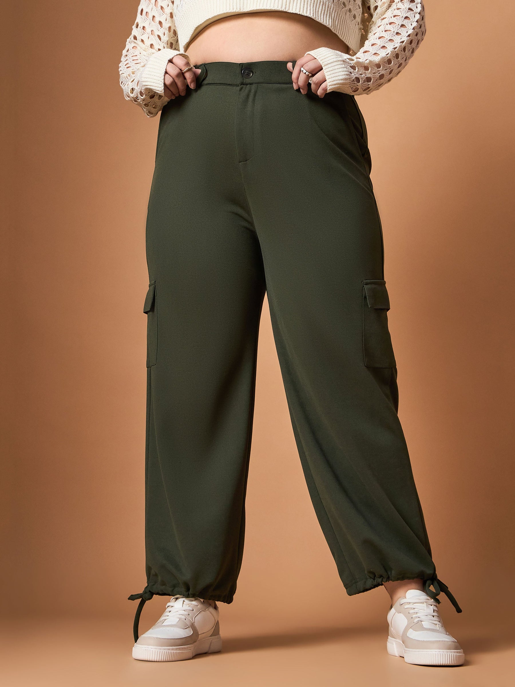 Olive Solid Pull Hem Cargo Pants -SASSAFRAS Curve