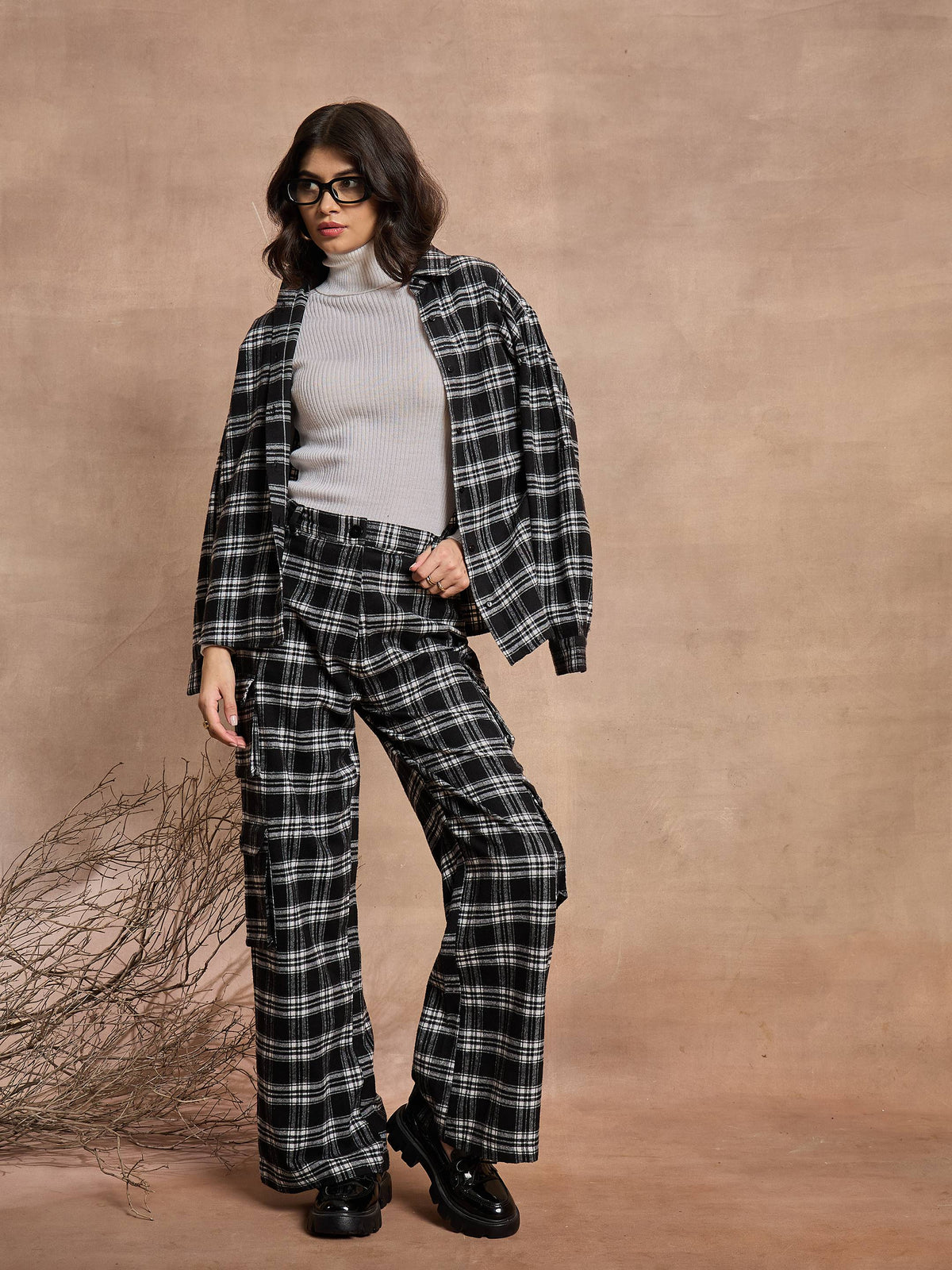 Black Check Straight Fit Cargo Pants-SASSAFRAS