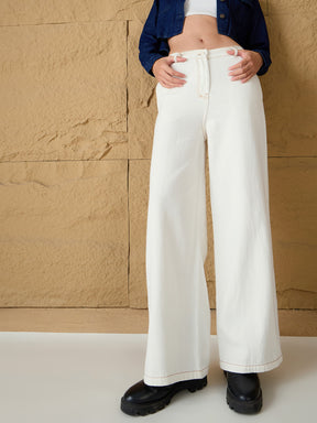 White Denim Flared Pants-SASSAFRAS