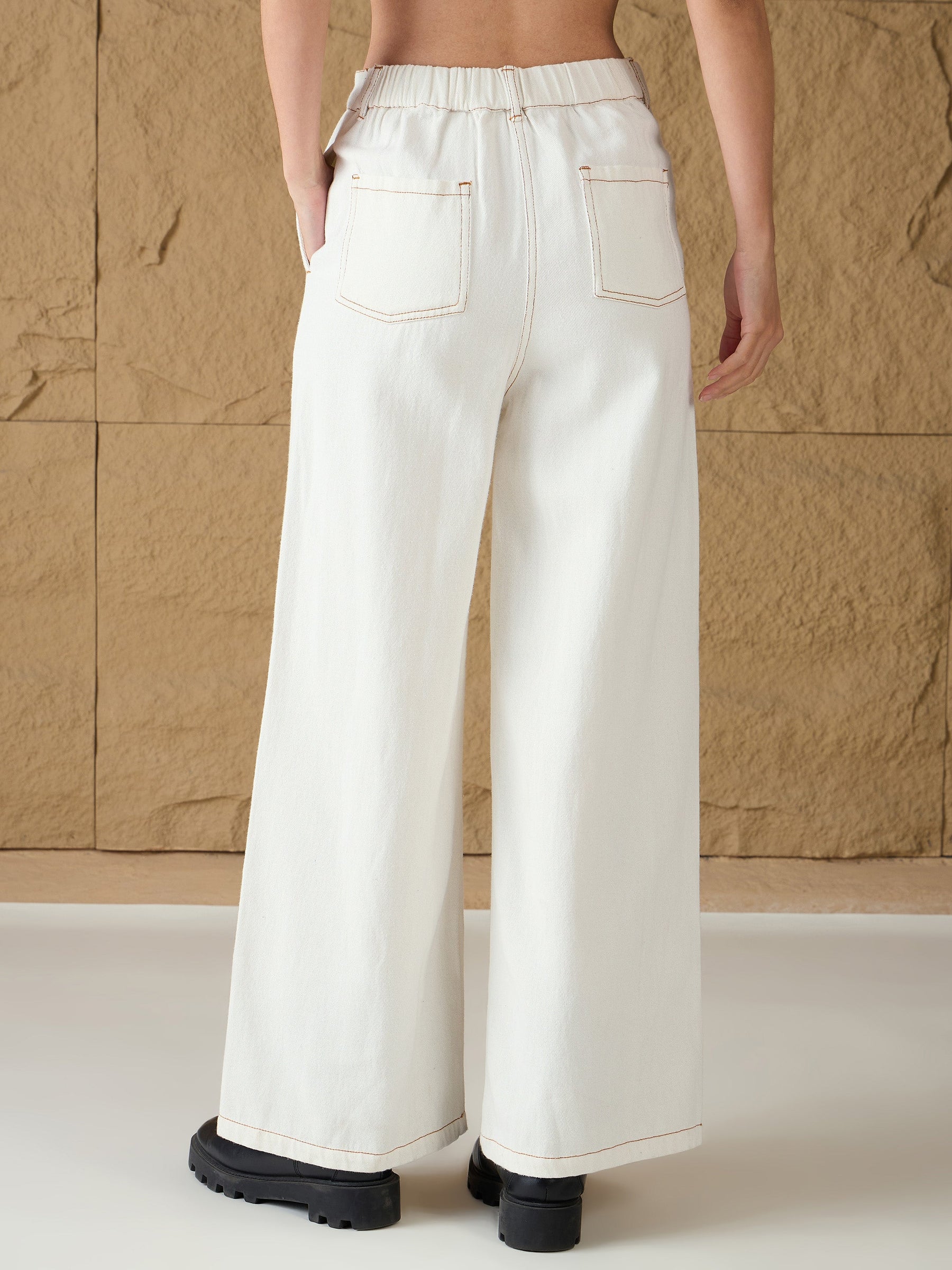 White Denim Flared Pants-SASSAFRAS