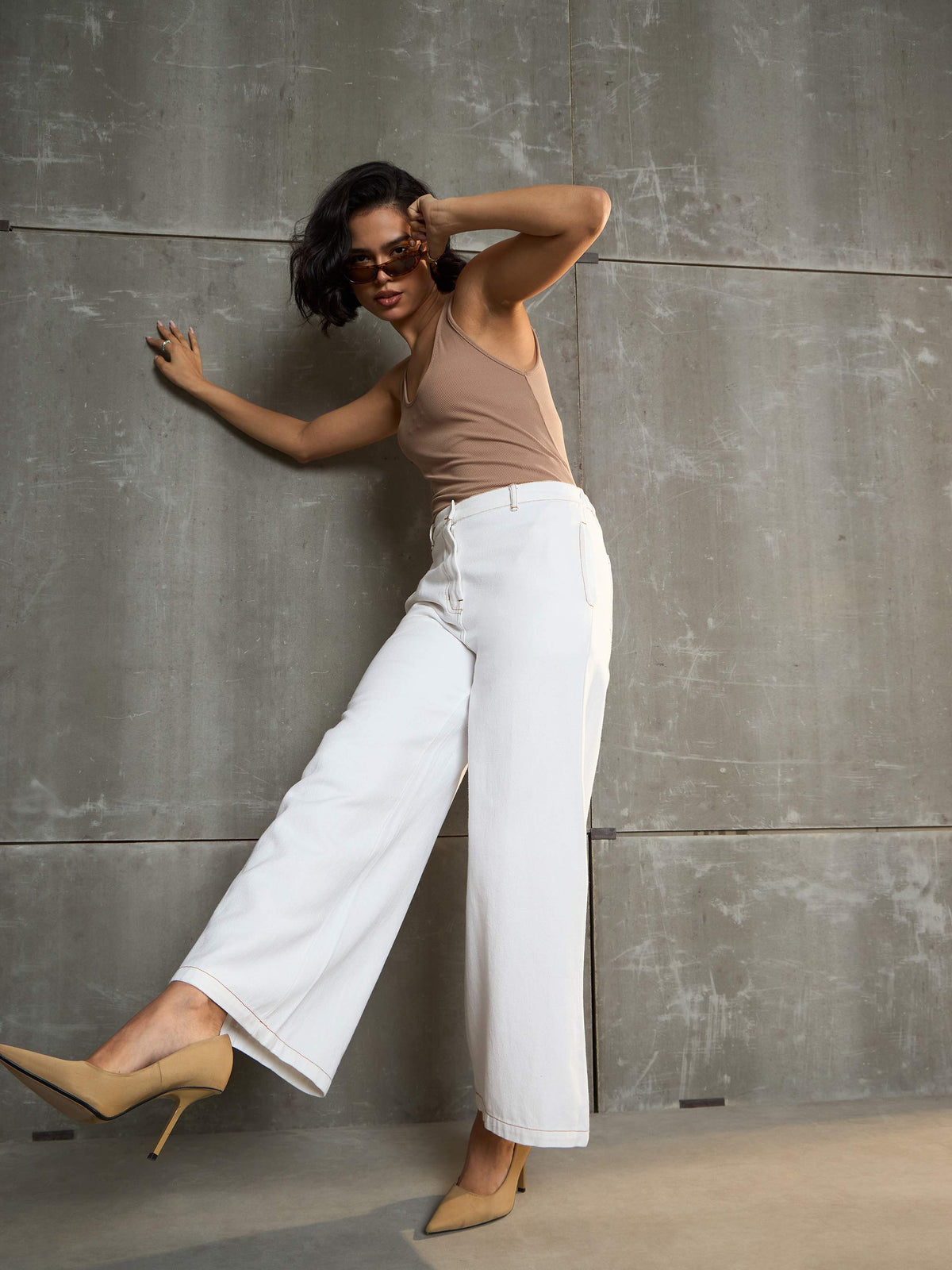 White Denim Flared Pants-SASSAFRAS