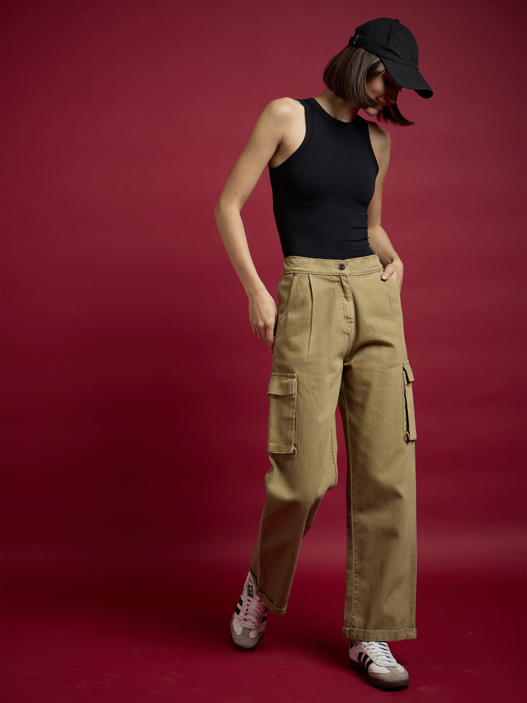 Brown Box Pockets Straight Cargo Pants-SASSAFRAS