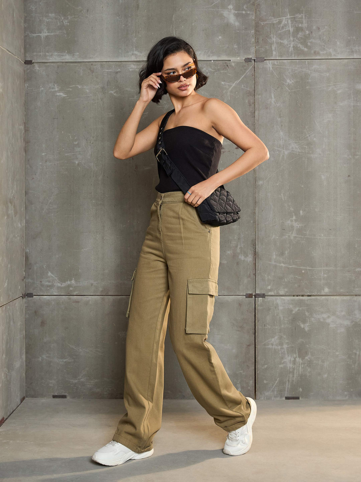 Brown Box Pockets Straight Cargo Pants-SASSAFRAS