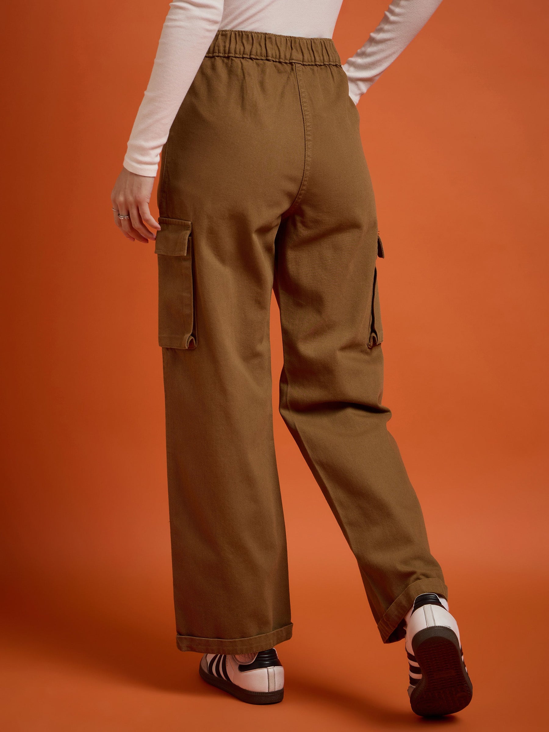 Tan Box Pockets Straight Cargo Pants-SASSAFRAS