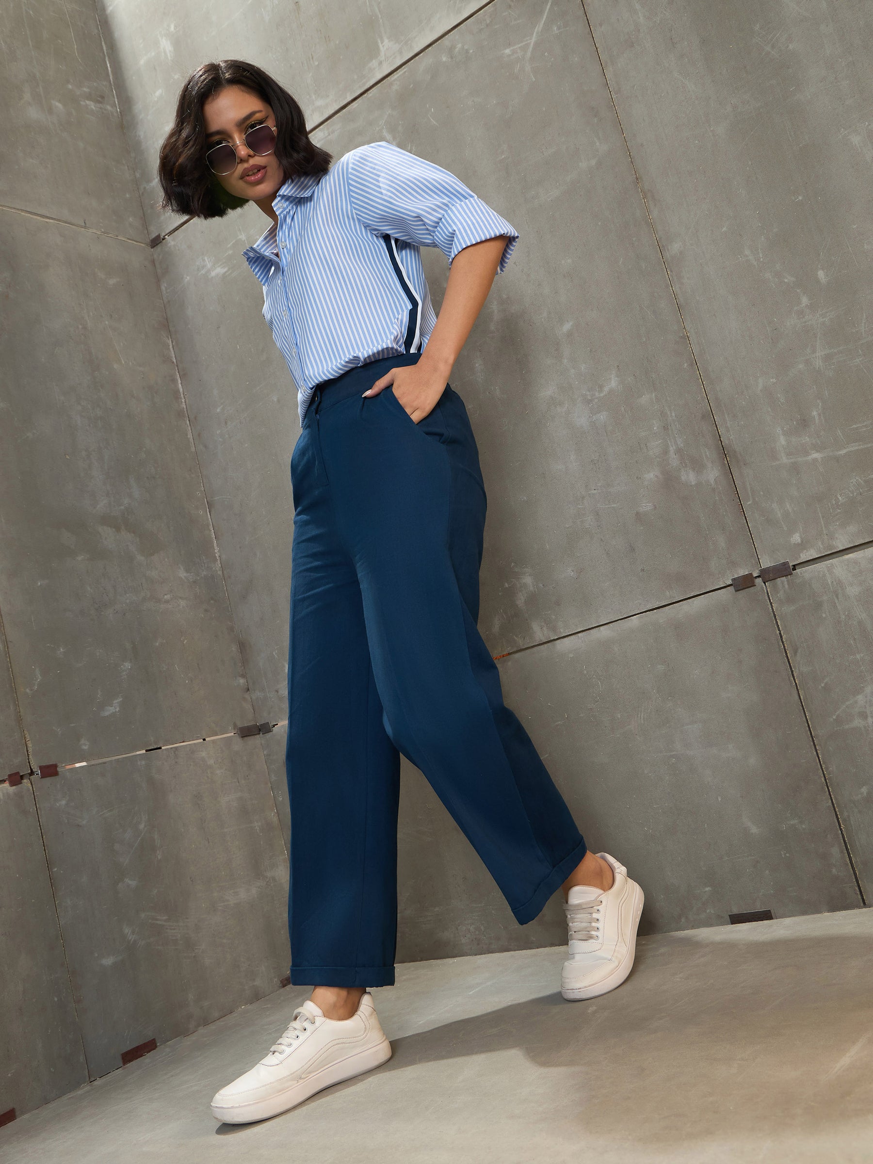 Women Navy Blue Twill Wide Leg Pants