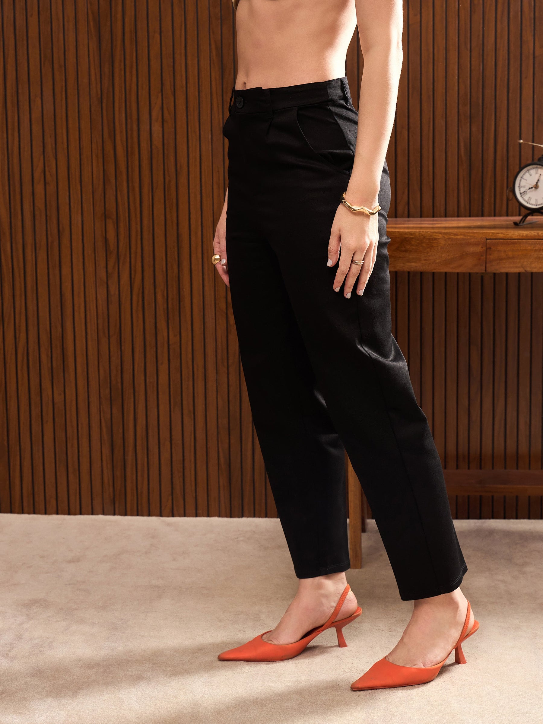 Black Cross Pocket Tapered Pants-SASSAFRAS worklyf