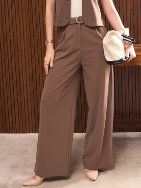 Beige Pleated Straight Fit Belted Pants-SASSAFRAS worklyf