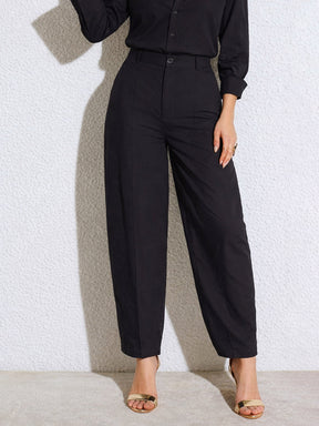 Black Poplin Mom Fit Pants -SASSAFRAS