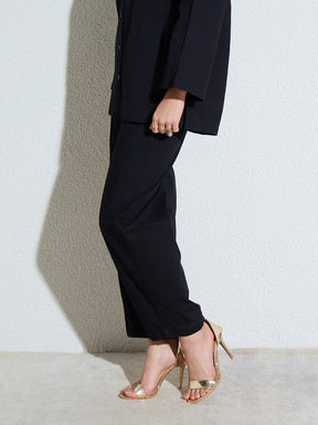 Black Poplin Mom Fit Pants -SASSAFRAS