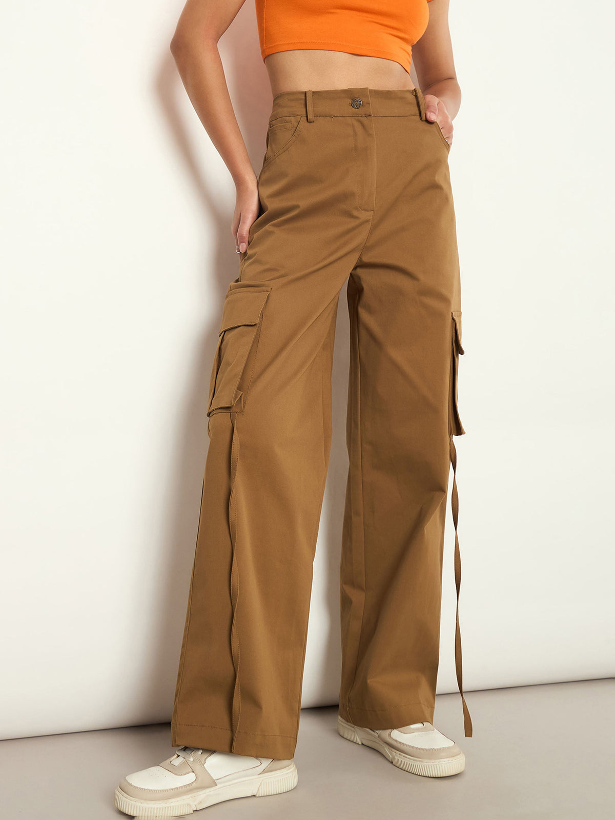Brown Pocket Loop Detail Cargo Pants-SASSAFRAS