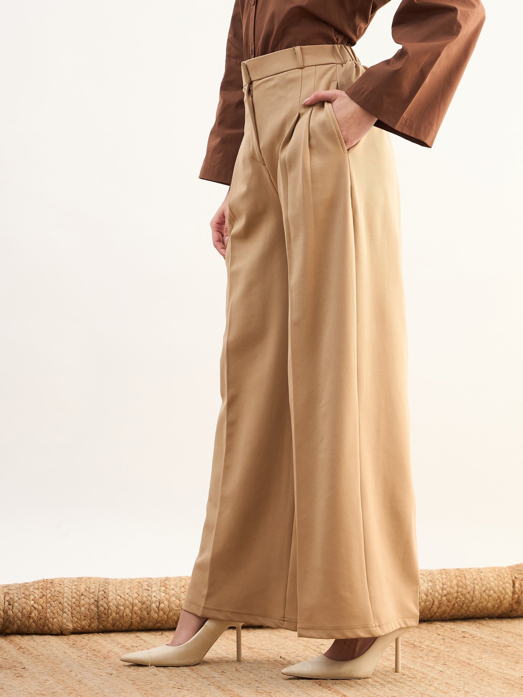 Beige Dual Dart Wide Leg Pants-SASSAFRAS worklyf