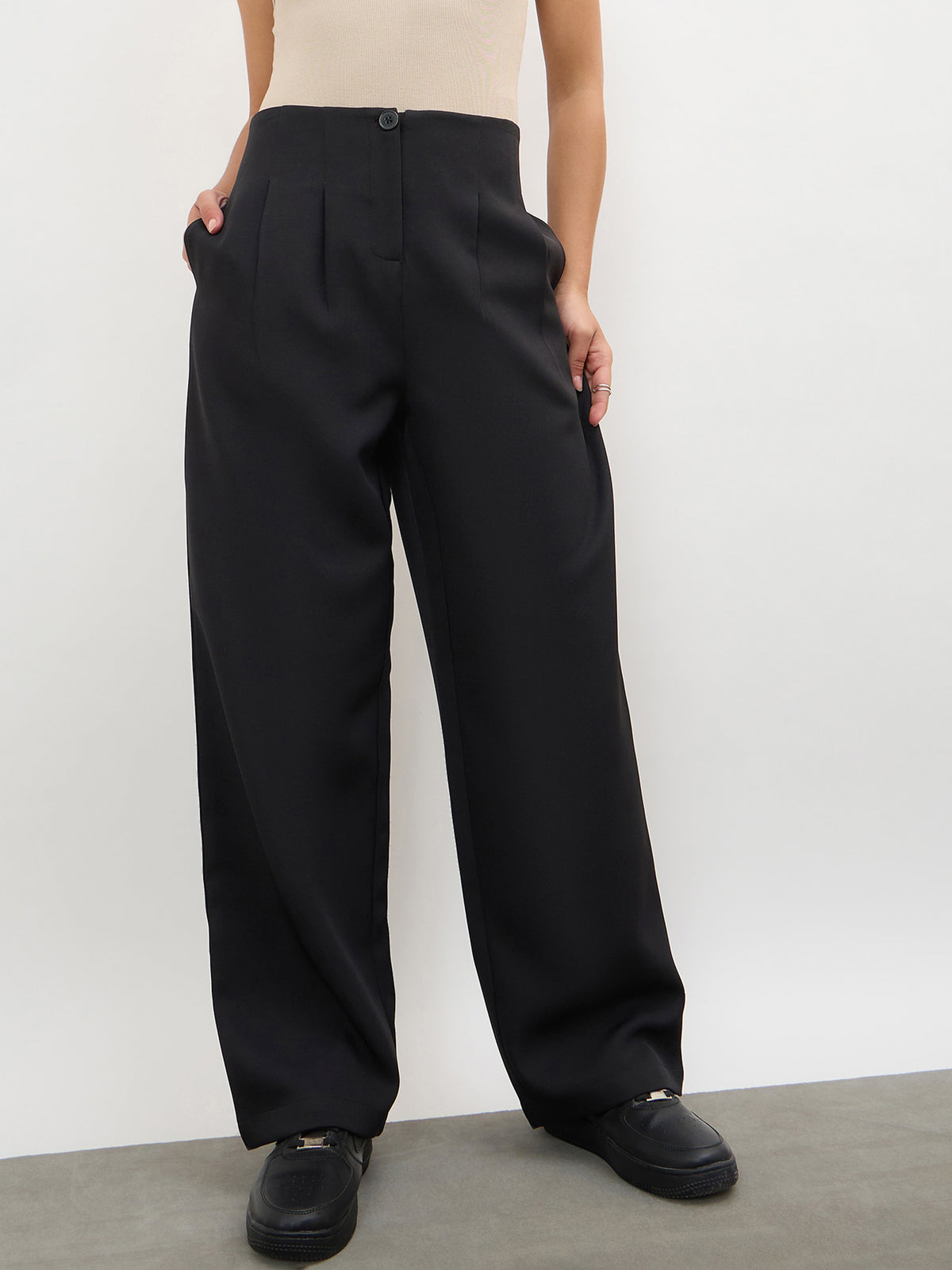 Black Dual-Dart No-waistband Mid Rise Korean Pants-SASSAFRAS
