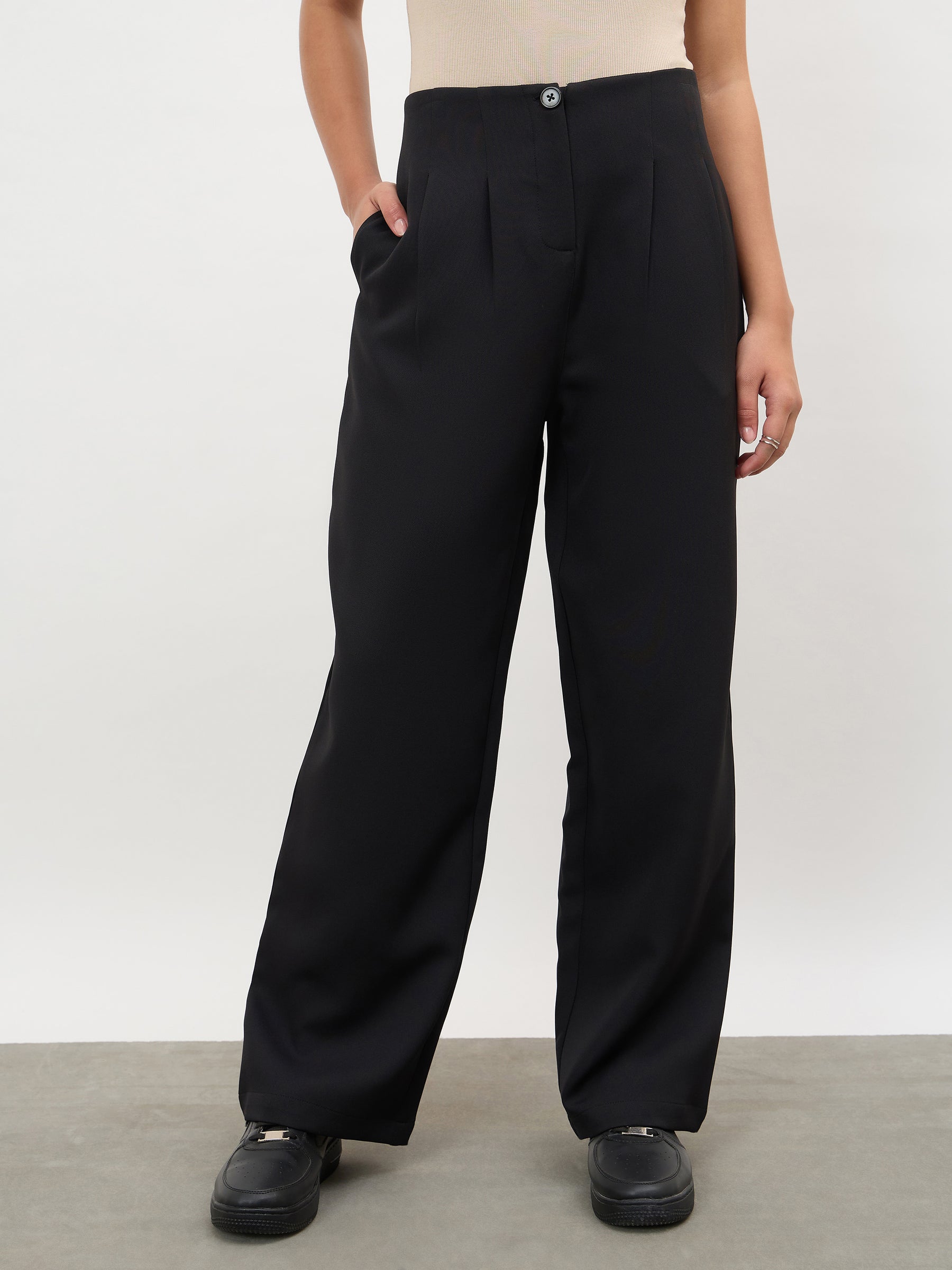 Black Dual-Dart No-waistband Mid Rise Korean Pants-SASSAFRAS