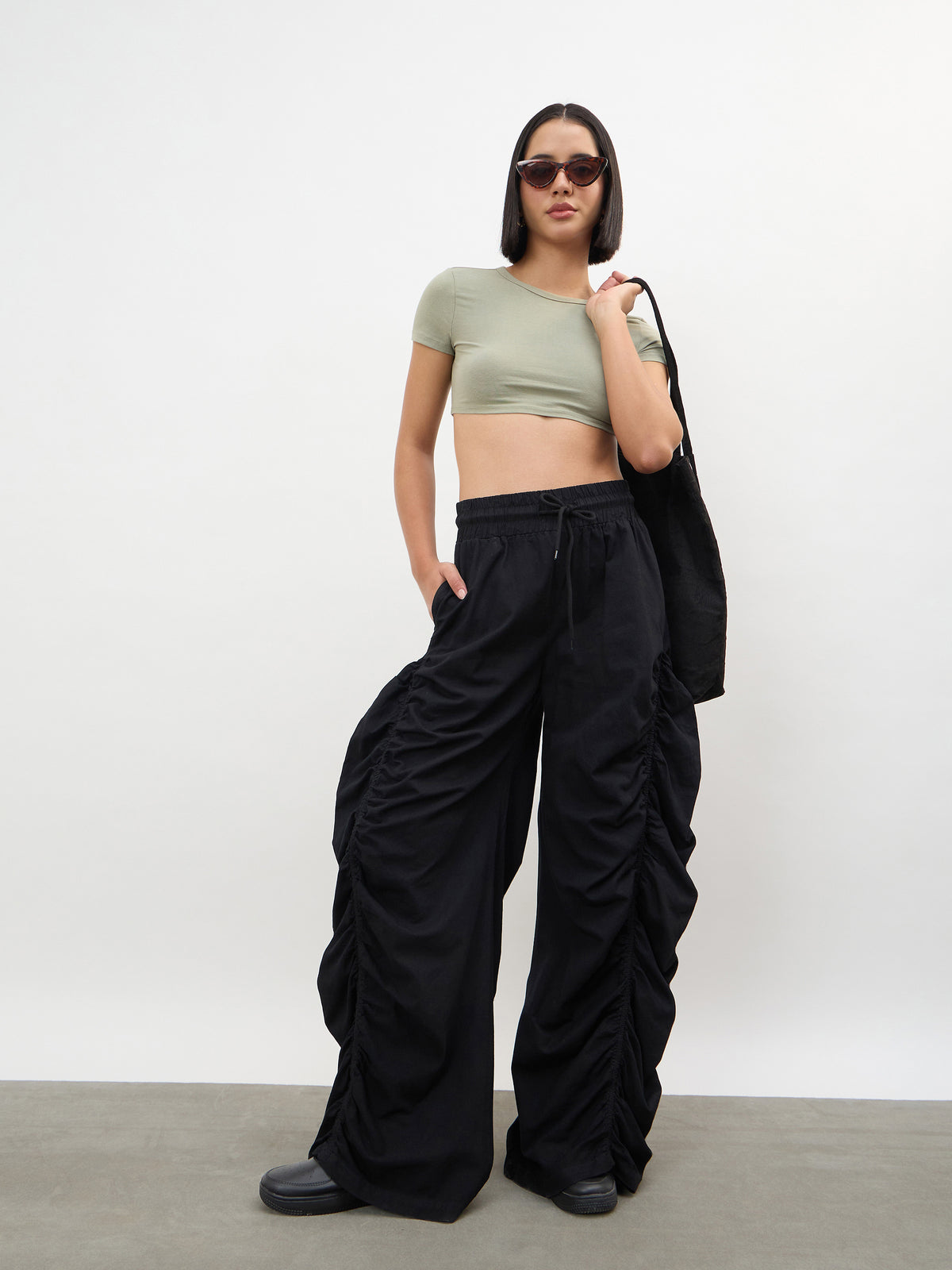 Black Tencel Side Ruched Balloon Pants-SASSAFRAS
