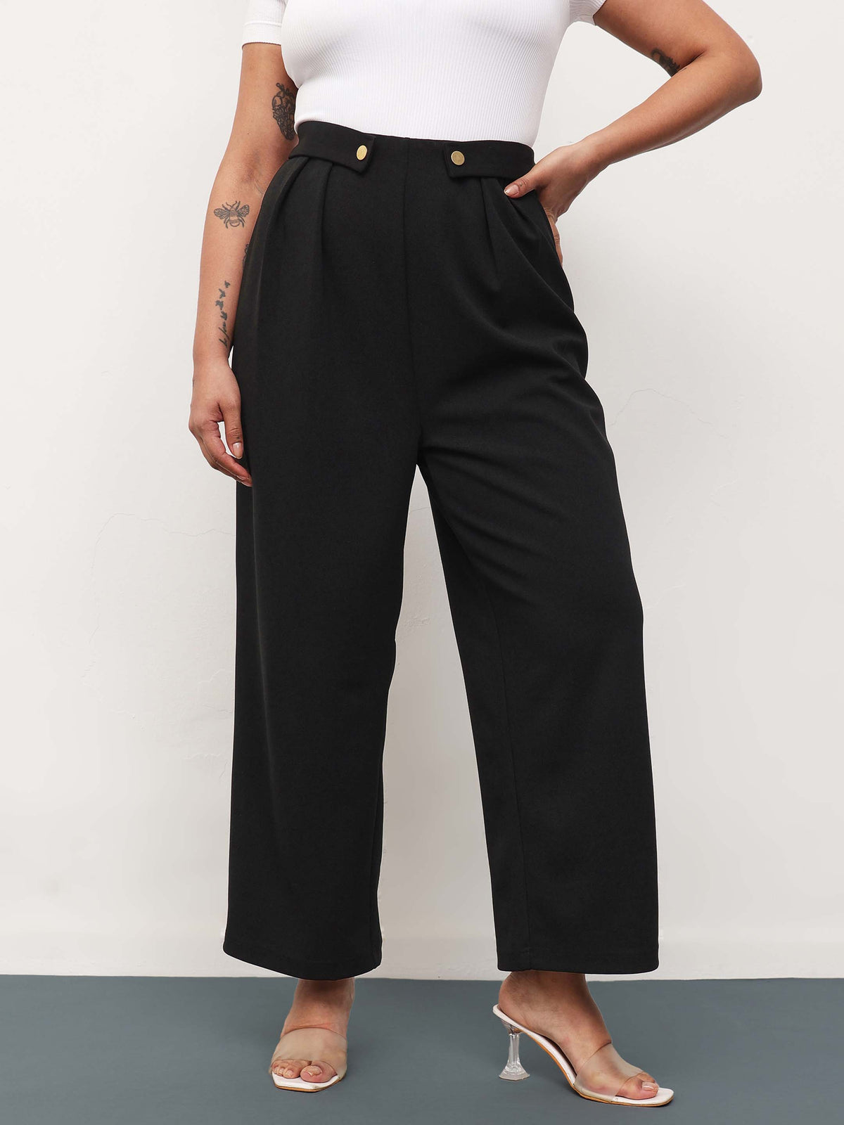 Black Front Pleated Straight Pants-SASSAFRAS Curve