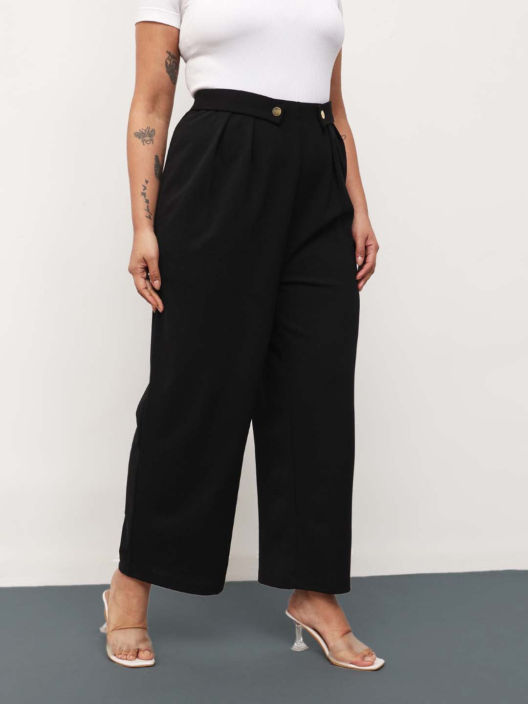 Black Front Pleated Straight Pants-SASSAFRAS Curve