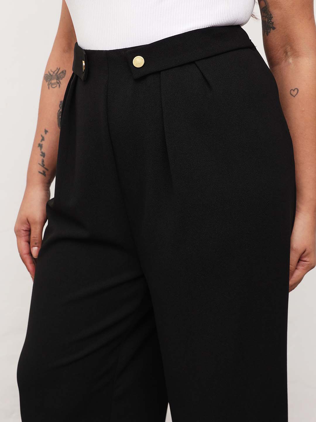 Black Front Pleated Straight Pants-SASSAFRAS Curve