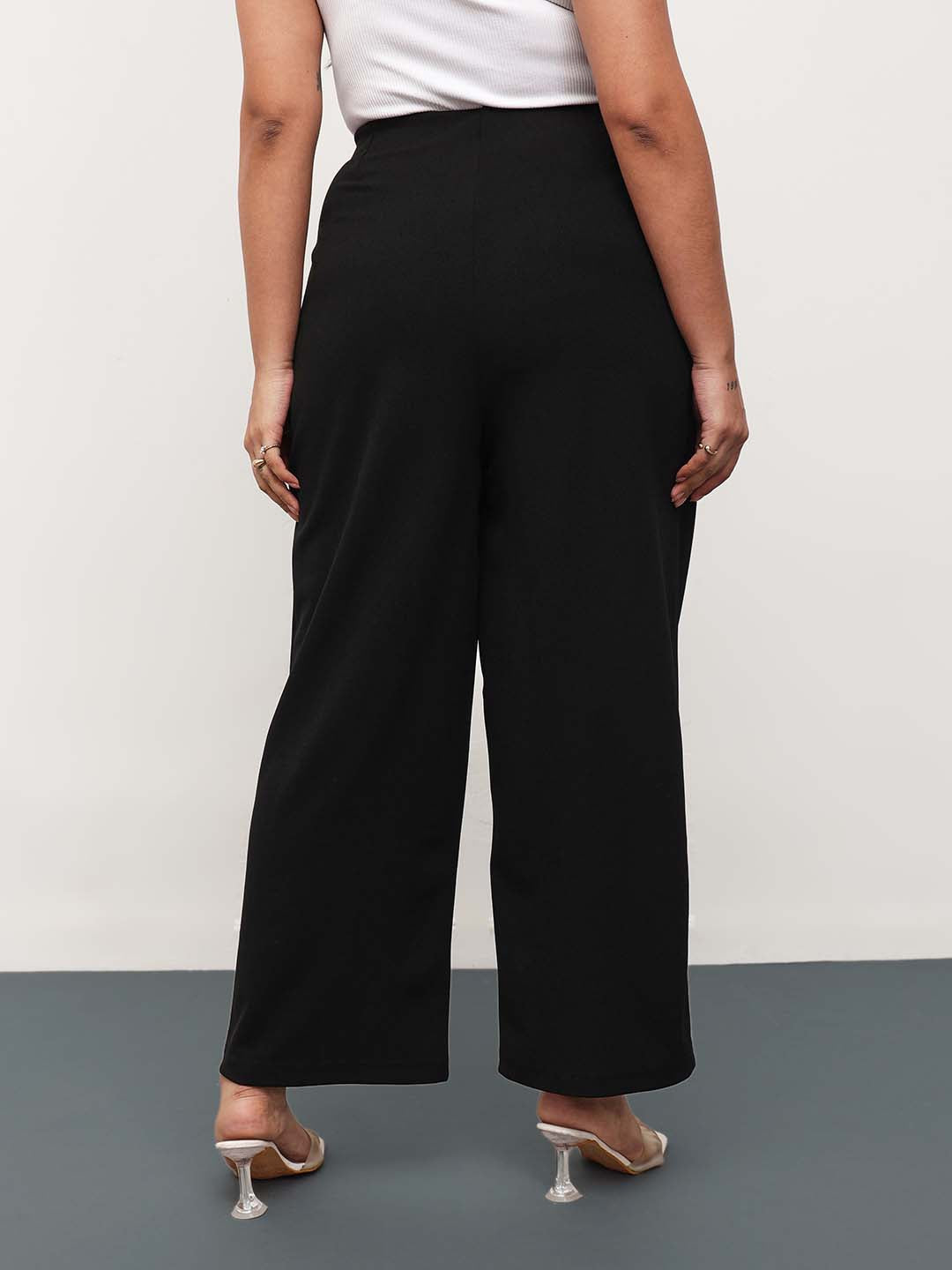 Black Front Pleated Straight Pants-SASSAFRAS Curve