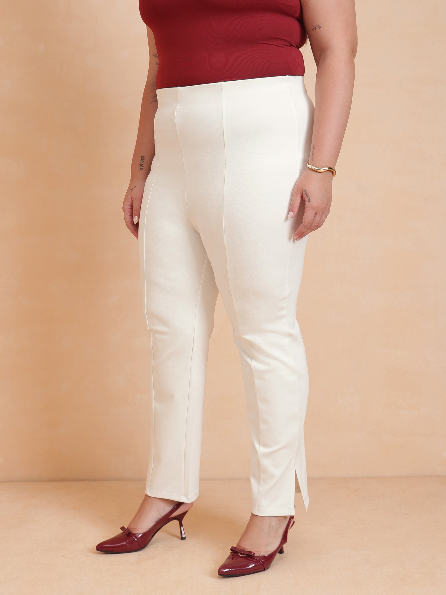 White Roma Side Slit Jegging-SASSAFRAS Curve