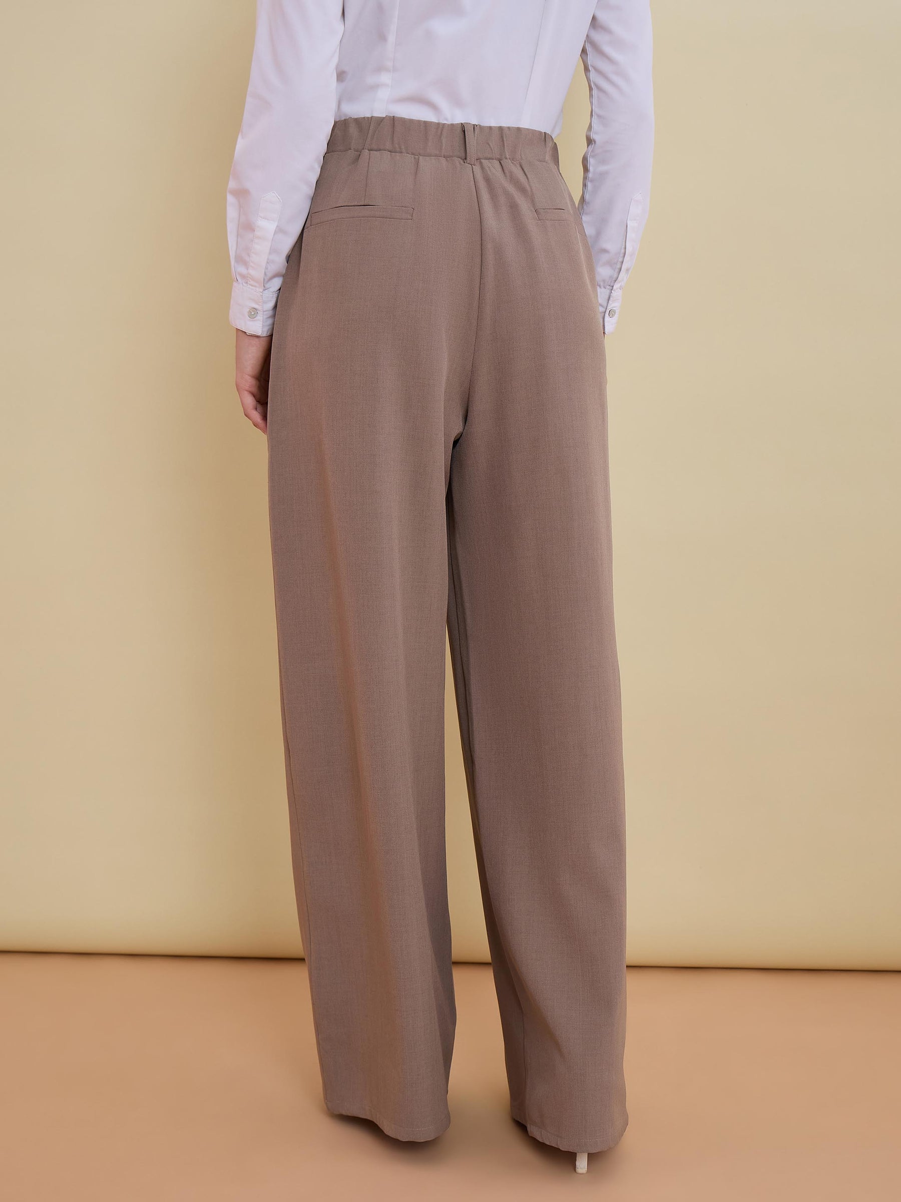 Beige Wide Leg High-Rise Pleated Trousers-SASSAFRAS worklyf