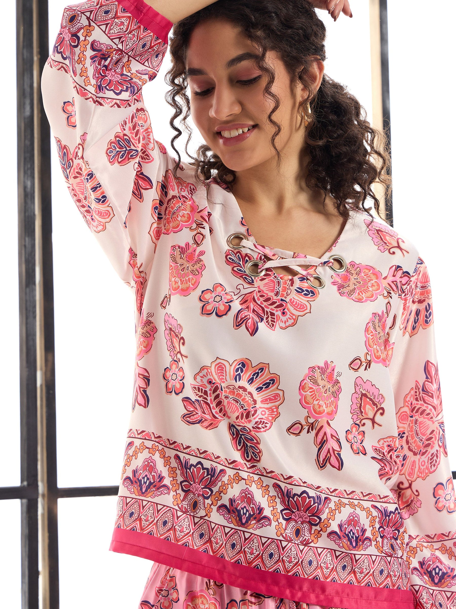 White & Pink Floral Top With Pants-SASSAFRAS alt-laze