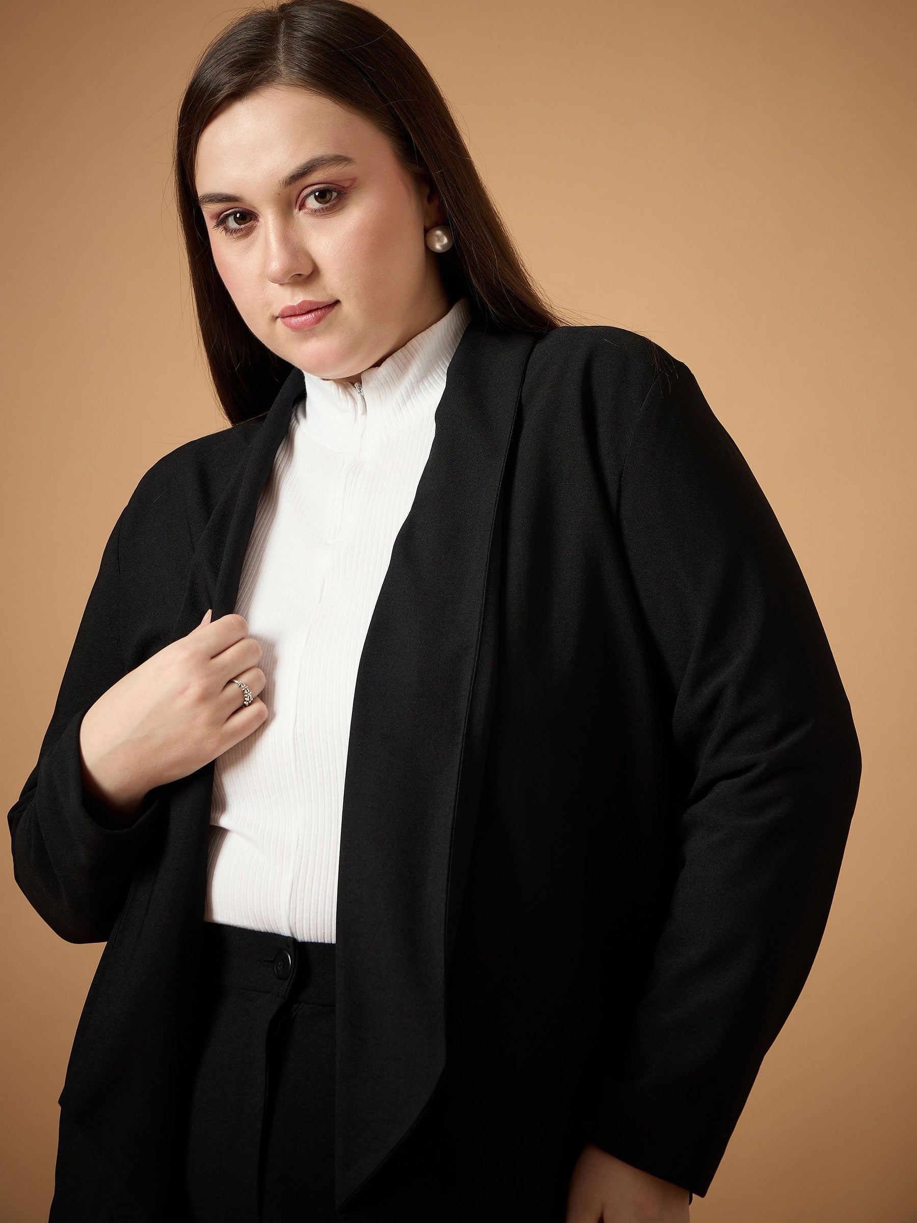 Black Solid Shawl Collar Blazer With Straight Pants-SASSAFRAS Curve