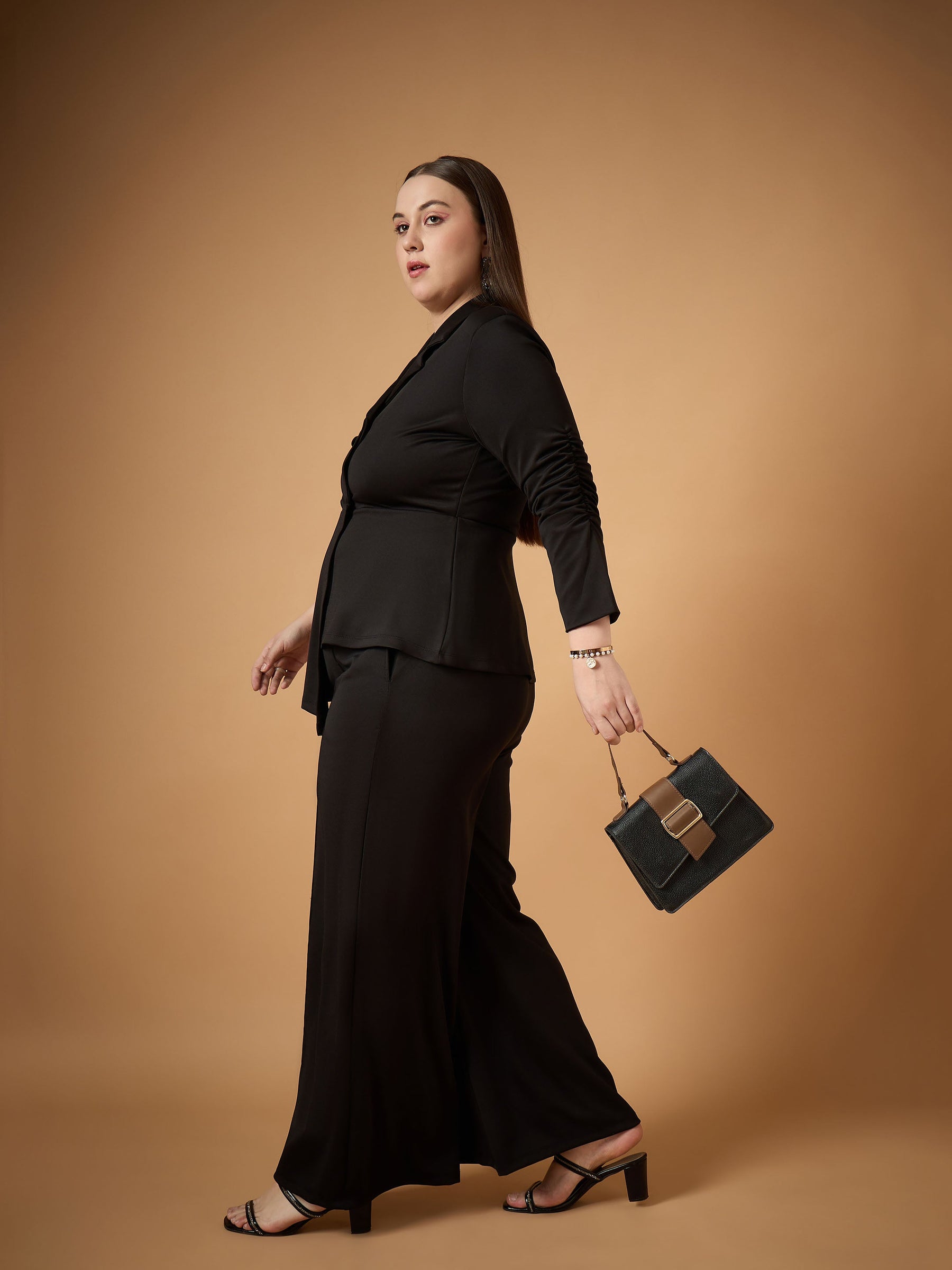 Black Ruched Sleeves Blazer With Straight Pants-SASSAFRAS Curve