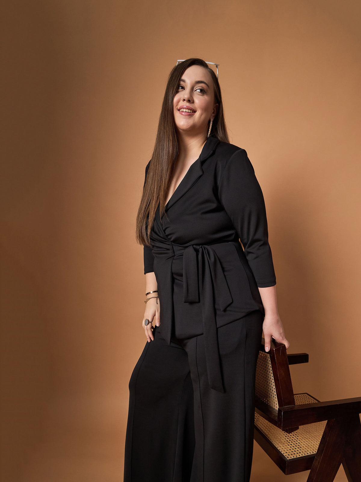 Black Knotted Wrap Top With Straight Pants-SASSAFRAS Curve