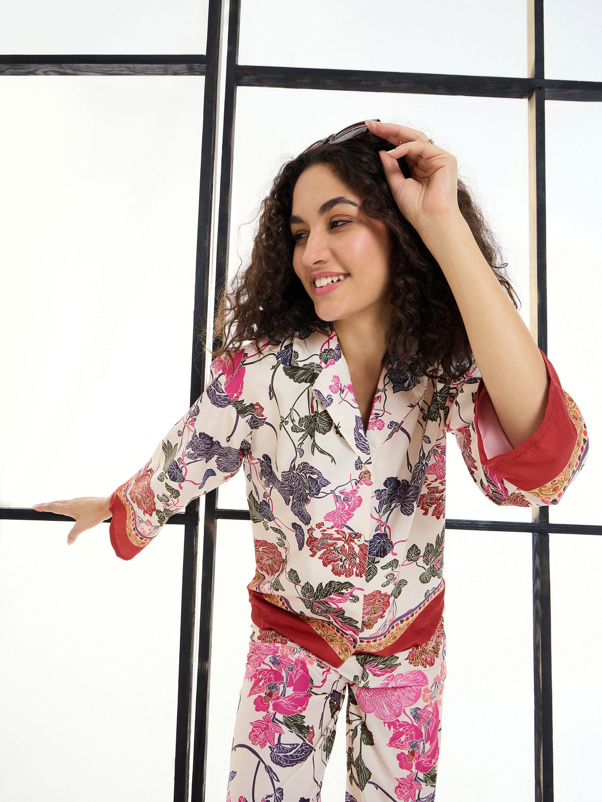 White Floral Notch Collar Shirt With Lounge Pants-SASSAFRAS alt-laze